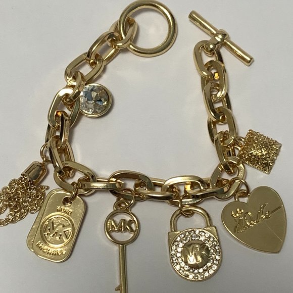 MICHAEL KORS Stainless Steel Keychain and Heart Charm Chain Link Bracelet - Picture 1 of 9